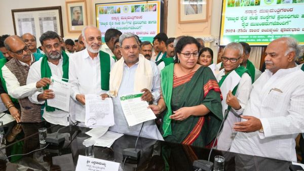 Karnataka Budget 2024: ರೈತರನ್ನು ಮದುವೆಯಾಗುವ ಕನ್ಯೆಯರಿಗೆ 5 ಲಕ್ಷ ಪ್ರೋತ್ಸಾಹ ಧನ ನೀಡಿ!