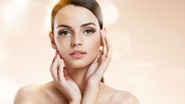 ಮೊಡವೆ, ನೆರಿಗೆ, ಡ್ರೈಸ್ಕಿನ್ ಎಲ್ಲದಕ್ಕೂ ಮನೆಯಲ್ಲಿಯೇ ಇದೆ ಪರಿಹಾರ: ಈ ಮನೆಮದ್ದುಗಳನ್ನು ಬಳಸಿ ತ್ವಚೆ ಆರೋಗ್ಯ ಕಾಪಾಡಿ