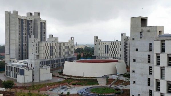 World's Tallest Hostel Building: ಬೆಂಗಳೂರಿನಲ್ಲಿದೆ ವಿಶ್ವದ ಅತಿ ಎತ್ತರದ ಹಾಸ್ಟೆಲ್ ಕಟ್ಟಡ; ಮಾಹಿತಿ, ವಿವರ