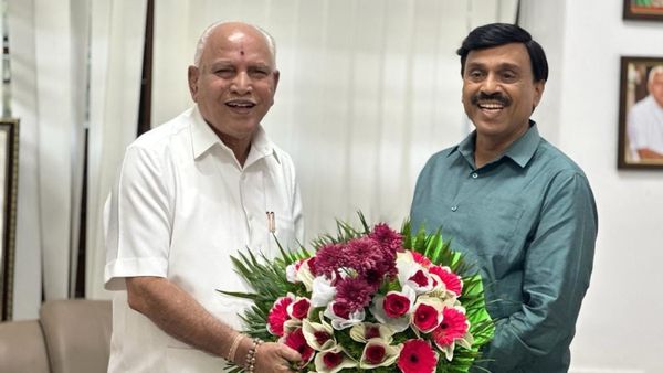 ಯಡಿಯೂರಪ್ಪ ಹುಟ್ಟುಹಬ್ಬ: ನೆನಪಿನ ಅಂಗಳಕ್ಕೆ ಜಾರಿದ ಜನಾರ್ದನ ರೆಡ್ಡಿ