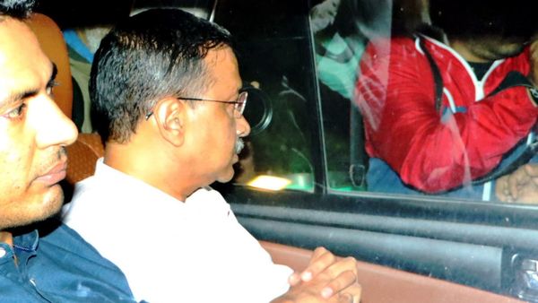 Arvind Kejriwal: ಬಂಧನ ಪ್ರಶ್ನಿಸಿ 'ಸುಪ್ರೀಂ'ನಲ್ಲಿ ಸಲ್ಲಿಸಿದ್ದ ಅರ್ಜಿ ಹಿಂಪಡೆದ ಅರವಿಂದ ಕೇಜ್ರಿವಾಲ್