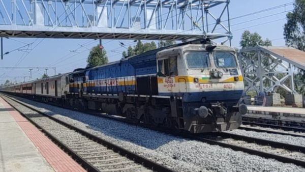 ಬೆಂಗಳೂರು-ವಿಜಯಪುರ-ಬಾಗಲಕೋಟೆ ರೈಲು ಸಂಚಾರ ಇನ್ನಷ್ಟು ಸರಳ: ಸಚಿವರ ಅಪ್ಡೇಟ್ ಮಾಹಿತಿ