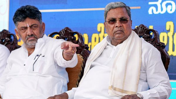 'ಅಂಬಾರಿ ಉತ್ಸವ ಬಸ್ಸಿನಲ್ಲಿ ಮುಂದಿನ ಬಾಂಬ್ ಸ್ಫೋಟ': ಸಿದ್ದರಾಮಯ್ಯ ಸೇರಿ ಸಂಪುಟ ಸಚಿವರಿಗೆ ಬೆದರಿಕೆ ಪತ್ರ!