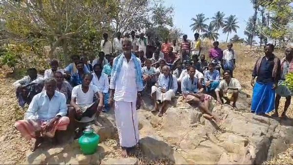 ಸ್ವಾತಂತ್ರ್ಯ ಬಂದು 76 ವರ್ಷ ಕಳೆದರೂ ಮೂಲಸೌಕರ್ಯಗಳಿಲ್ಲ, ಸೌಲಭ್ಯ ಕೊಡದಿದ್ರೆ ಮತ ಕೇಳ್ಬೇಡಿ: ಇಂಡಿಗನತ್ತ ಗ್ರಾಮಸ್ಥರ ಆಕ್ರೋಶ