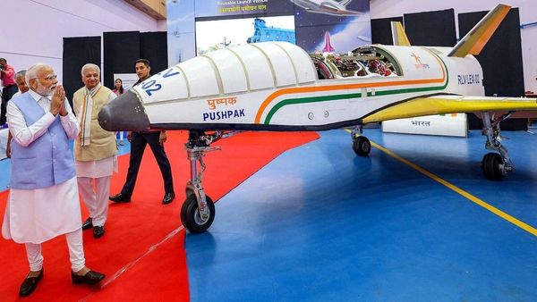 Pushpak: ಚಳ್ಳಕೆರೆಯಿಂದ ಇಸ್ರೋ ಸ್ವದೇಶಿ ಗಗನ ನೌಕೆ 'ಪುಷ್ಪಕ್' ಉಡಾವಣೆ