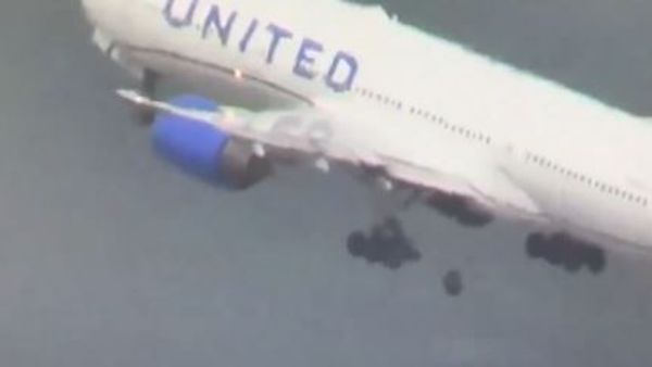 ಟೇಕ್ ಆಫ್ ನಂತರ ಕಳಚಿ ಬಿತ್ತು ವಿಮಾನದ ಚಕ್ರ: ಮುಂದೇನಾಯ್ತು? Video Viral