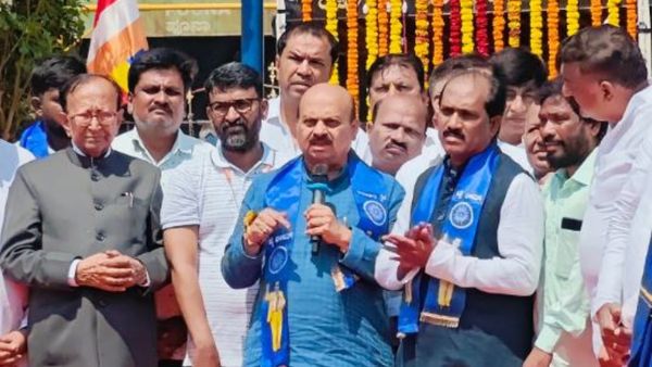 BJP Manifesto 2024: ಅಧಿಕಾರಕ್ಕೆ ಬಾರದವರಿಂದ ಬೇಜವಾಬ್ದಾರಿ ಪ್ರಣಾಳಿಕೆ: ಮಾಜಿ ಸಿಎಂ ಹೇಳಿದ್ದೇನು?