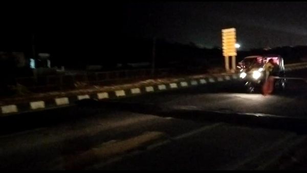 ಹಿರಿಯೂರು: ರಾಷ್ಟ್ರೀಯ ಹೆದ್ದಾರಿಯಲ್ಲಿ ಆಟೋ ಪಲ್ಟಿ: NHAIನ ಆ ಒಂದು ಯಡವಟ್ಟಿನ ವಿರುದ್ಧ ಭುಗಿಲೆದ್ದ ಆಕ್ರೋಶ