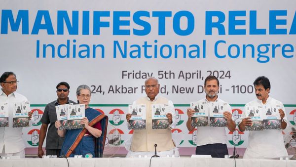 Congress Manifesto Release: ಕಾಂಗ್ರೆಸ್ ಪ್ರಣಾಳಿಕೆ ಬಿಡುಗಡೆ: ಯುವಕರಿಗೆ ಒಂದು ಲಕ್ಷ ರೂಪಾಯಿ ಸ್ಟೇಫಂಡ್