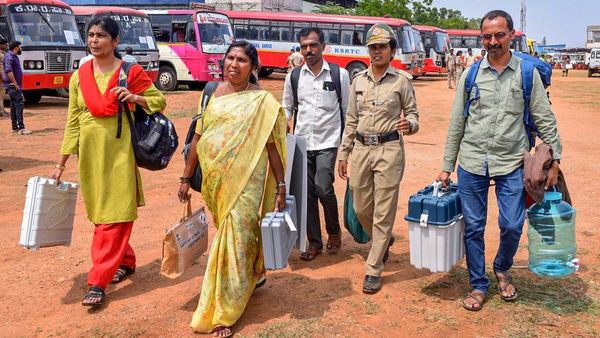 ಮೊದಲ ಹಂತದ ಚುನಾವಣೆಗೆ ಕ್ಷಣಗಣನೆ: 14 ಸಂಸದರನ್ನು ಆಯ್ಕೆ ಮಾಡಲಿದ್ದಾರೆ 2.9 ಕೋಟಿ ಮತದದಾರರು