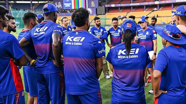 RCB vs SRH: ಇಂದಿನಿಂದ ಆದರೂ ಆರಂಭವಾಗುತ್ತಾ ಹೊಸ ಅಧ್ಯಯ; ಆರ್‌ಸಿಬಿ ಲಕ್‌ ಬದಲಿಸಲು ಈ ಪ್ಲೇಯರ್‌ ಬೇಕು 
