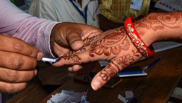 Criminal Cases On Candidates: 3ನೇ ಹಂತದ ಚುನಾವಣೆಯಲ್ಲಿ ಸ್ಪರ್ಧಿಸಿರುವ 18% ಅಭ್ಯರ್ಥಿಗಳ ಮೇಲೆ ಕ್ರಿಮಿನಲ್ ಪ್ರಕರಣ!