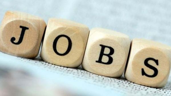 Congress Manifesto: 30 ಲಕ್ಷ ಹುದ್ದೆಗಳ ಭರ್ತಿ ಹಾಗೂ ಈ ಕುಟುಂಬದ ಮಹಿಳೆಯರಿಗೆ ಪ್ರತಿ ವರ್ಷ ₹1,00,000 ನೆರವು