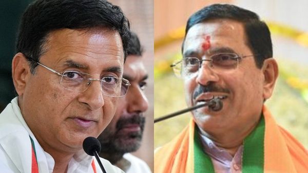 ಕರ್ನಾಟಕಕ್ಕೆ ವಸೂಲಿಗೆ ಬಂದಿದ್ದ ರಣದೀಪ್ ಸುರ್ಜೇವಾಲ: ಪ್ರಹ್ಲಾದ್ ಜೋಶಿ