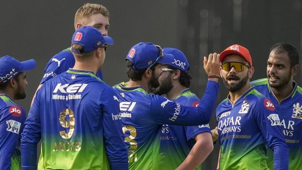 SRH vs RCB: ಟಾಸ್‌ ಗೆದ್ದರೆ ಆರ್‌ಸಿಬಿ ಫೀಲ್ಡಿಂಗ್ ಮಾತ್ರ ಆಯ್ಕೆ ಮಾಡ ಬೇಡಿ 