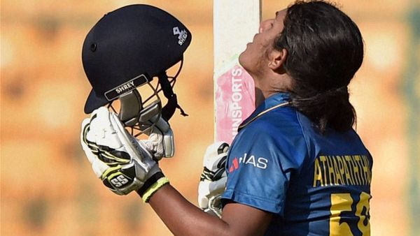 Chamari Athapaththu: 139 ಎಸೆತ, 26 ಬೌಂಡರಿ, 5 ಸಿಕ್ಸರ್‌, 195 ರನ್‌, ಭರ್ಜರಿ ಬ್ಯಾಟಿಂಗ್: ಲಂಕಾ ದಾಖಲೆಯ ರನ್‌ ಚೇಸ್