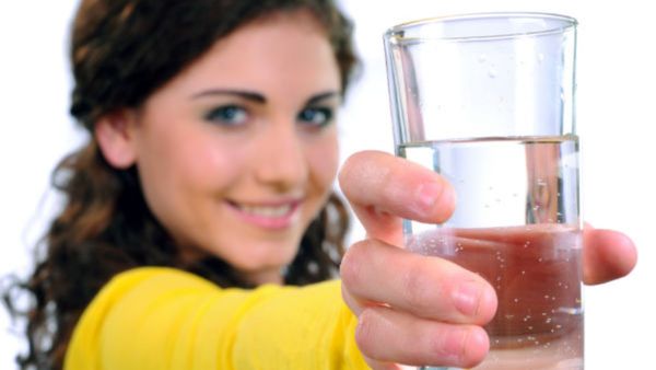 Water Benefits: ಏಳ್ರಿ ಸಾಕು... ಎಷ್ಟು ಕೆಲ್ಸಾ ಮಾಡ್ತೀರಿ.... ಬ್ಯಾಸಗಿ ಐತಿ ಹೆಚ್ಚು ನೀರು ಕುಡಿರಿ... ಇಲ್ಲಂದ್ರ ಮುಗಿತು ಕಥಿ.