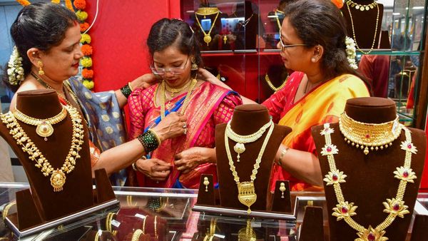 Gold and Silver: ಅಕ್ಷಯ ತೃತೀಯಾಗೆ ಈ ವರ್ಷ ಮಾರಾಟವಾದ ಚಿನ್ನ ಮತ್ತು ಬೆಳ್ಳಿ ಎಷ್ಟು?