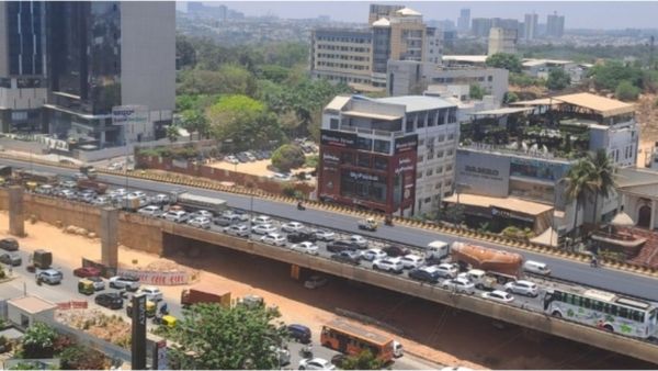 Bengaluru Traffic: ಹೆಬ್ಬಾಳ ಕಡೆ ಹೋಗುವ ಪ್ರಯಾಣಿಕರೆ ಇತ್ತ ಗಮನಿಸಿ