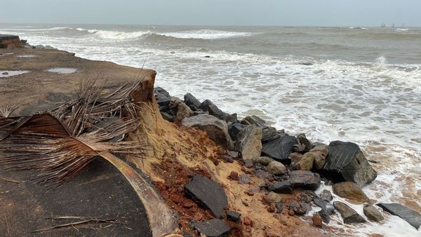 ಮಳೆ: ಕರ್ನಾಟಕ ಕರಾವಳಿಗೆ ಹಲವು ಮುನ್ನೆಚ್ಚರಿಕೆಗಳು
