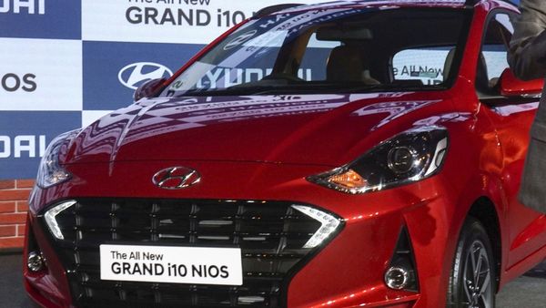 ಈ ಕಾರ್‌ಗಳನ್ನು ಖರೀದಿಸಿದರೆ, ಆಕರ್ಷಕ ಡಿಸ್ಕೌಂಟ್; ಆ ಕಾರಗಳು ಯಾವವು?