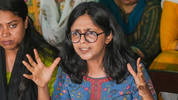 Swati Maliwal: ಕೋರ್ಟ್‌ನಲ್ಲಿ ಸ್ವಾತಿ ಮಲಿವಾಲ್‌ ಬಿಕ್ಕಿ ಬಿಕ್ಕಿ ಅತ್ತಿದ್ದು ಏಕೆ?