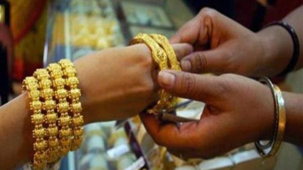 Gold Price on 9th May: ಬಂಗಾರಿಗೆ ದುಬಾರಿ ಆಯ್ತು ಬಂಗಾರ: ಚಿನ್ನ ಬೆಳ್ಳಿ ಬೆಲೆಯಲ್ಲಿಲ್ಲ ಇಳಿಕೆ