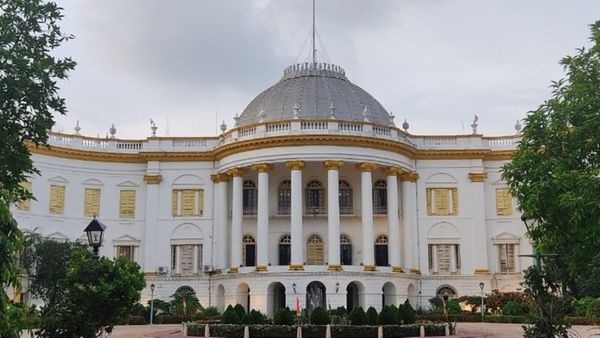 Sexual Harrassment Case: ಪೊಲೀಸರು ಸಮನ್ಸ್ ನೀಡಿದರೆ ನಿರ್ಲಕ್ಷಿಸಿ: ರಾಜ್ಯಪಾಲರ ಸೂಚನೆ