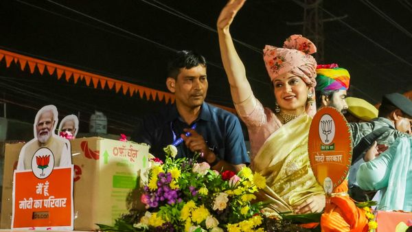 ಗೂಂಡಾಗಿರಿ ಮಾಡಿ ಮೀನು ತಿನ್ನುವ ತೇಜಸ್ವಿ ಸೂರ್ಯ! ಕಂಗನಾ ರಣಾವತ್ ಹೀಗಂದಿದ್ಯಾಕೆ?