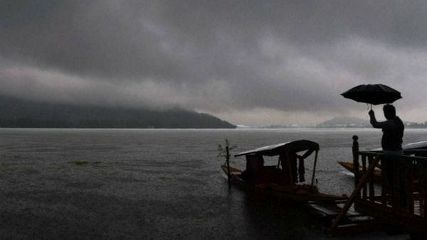 ಕೇರಳ ಸೇರಿ ನೈರುತ್ಯ ರಾಜ್ಯಗಳಿಗೆ ಎಂಟ್ರಿ ಕೊಟ್ಟ ಮುಂಗಾರು: ಅಸ್ಸಾಂನಲ್ಲಿ ಚಂಡಮಾರುತಕ್ಕೆ ಇಬ್ಬರು ಬಲಿ!