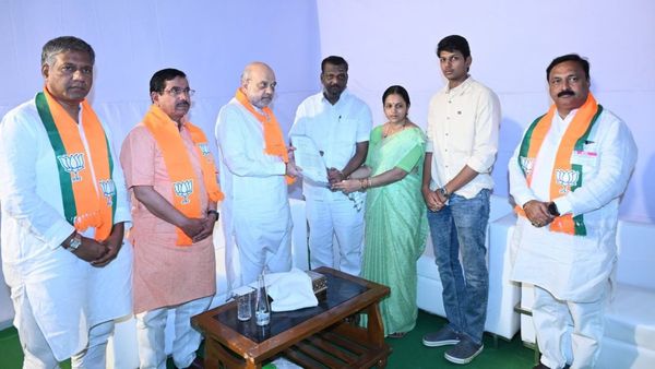 ನೇಹಾ ಕೊಲೆ ಪ್ರಕರಣ: ಅಮಿತಾ ಶಾ ಭೇಟಿಯಾದ ಕುಟುಂಬಸ್ಥರು