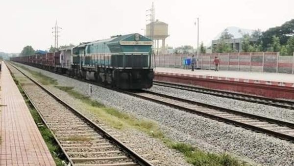 ತುಮಕೂರು-ಚಿತ್ರದುರ್ಗ-ದಾವಣಗೆರೆ ನೇರ ರೈಲು ಮಾರ್ಗ; ಹೊಸ ಅಪ್‌ಡೇಟ್‌