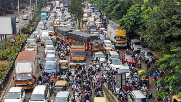HSRP: ಸಾರಿಗೆ ಇಲಾಖೆಗೆ ತಲೆನೋವು ತಂದ ವಾಹನ ಸವಾರರ ಹೊಸ ದೂರು