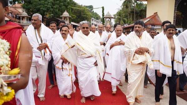 ಲೋಕಸಭಾ ಚುನಾವಣಾ ಫಲಿತಾಂಶಕ್ಕೆ ಕೆಲ ದಿನಗಳು ಬಾಕಿ; ಧರ್ಮಸ್ಥಳ ಮಂಜುನಾಥನ ದರ್ಶನಕ್ಕೆ ಬಂದ ಸಿಎಂ,ಡಿಸಿಎಂ