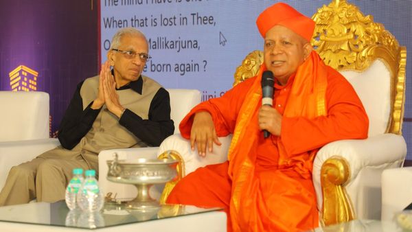 ‘ಉದ್ಯಮದಲ್ಲಿ ಸಾಮಾಜಿಕ ಕಳಕಳಿ ಕೂಡ ಮೂಡಬೇಕಿದೆ’