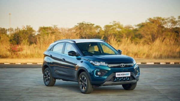 Tata Nexon CNG Car: ಅತೀ ಕಡಿಮೆ ಬೆಲೆಗೆ ಸಿಗಲಿದೆ ಟಾಟಾದ ಹೊಸ ಮಾದರಿ ಕಾರು-ವಿಶೇಷತೆ, ಮೈಲೇಜ್‌, ದರಗಳ ವಿವರ ತಿಳಿಯಿರಿ