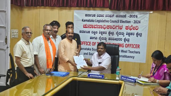 ಕರಾವಳಿ ಬಿಜೆಪಿಯಲ್ಲಿ ಅಪಸ್ವರ: ಪಕ್ಷದಿಂದ ರಘುಪತಿ ಭಟ್ ಉಚ್ಚಾಟನೆಗೆ ತೀವ್ರ ಆಗ್ರಹ