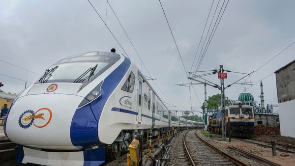 Vande Bharat Express: ನೈಋತ್ಯ ರೈಲ್ವೆಗೆ 8 ವಂದೇ ಭಾರತ್, ಯಾವ ಮಾರ್ಗದಲ್ಲಿ ಸಂಚಾರ? 