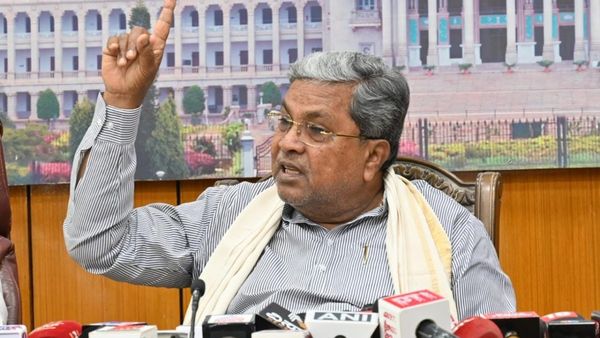 Petrol- Diesel price hike: ಗ್ಯಾರಂಟಿಗೆ ಎಷ್ಟು ಖರ್ಚಾಗುತ್ತೆ, ಡೀಸೆಲ್-ಪೆಟ್ರೋಲ್ ದರ ಹೆಚ್ಚಳದಿಂದ ಬರುವ ಹಣವೆಷ್ಟು?