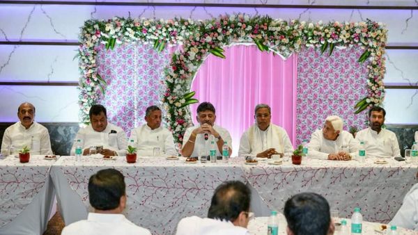 ಎಕ್ಸಿಟ್ ಪೋನ್ ನಂಬದ ಕಾಂಗ್ರೆಸ್ ನಾಯಕರು; ಗೆಲ್ಲುವ ಸ್ಥಾನಗಳ ಕುರಿತು ಕೈ ಪಡೆ ನಾಯಕರು ಹೇಳಿದ್ದೇನು?