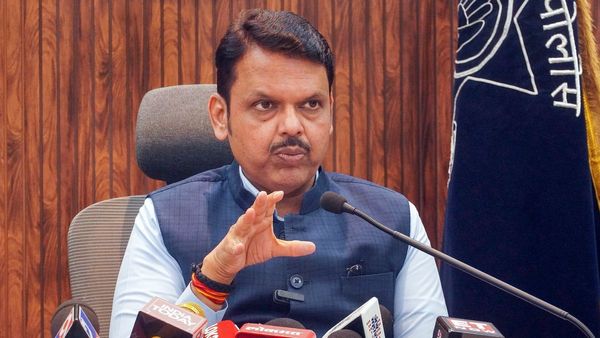 ಲೋಕಸಭೆ ಚುನಾವಣೆ ಸೋಲು: ರಾಜೀನಾಮೆಗೆ ಮುಂದಾದ ಡಿಸಿಎಂ