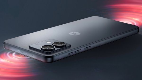 ನಾಲ್ಕು ವರ್ಷಗಳ ವಾರಂಟಿಯೊಂದಿಗೆ ಮಾರುಕಟ್ಟೆಗೆ ಲಗ್ಗೆ ಇಡಲಿದೆ Moto S50 Neo