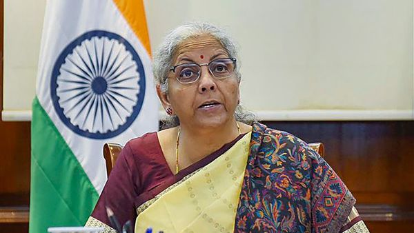 ಸಿಂಪಲ್‌ ನಿರ್ಮಲಾ ಸೀತಾರಾಮನ್‌ಗೆ ಮತ್ತೊಮ್ಮೆ ಕೇಂದ್ರ ಸಚಿವ ಸ್ಥಾನ