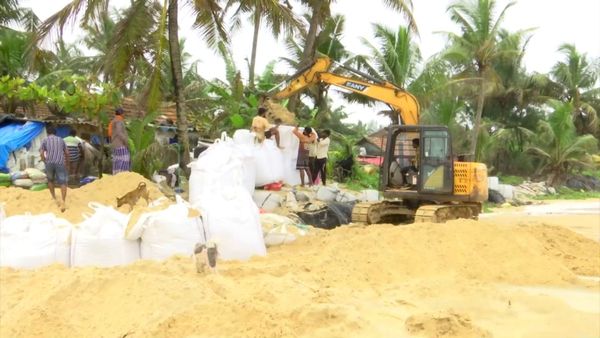Rain: ಕರಾವಳಿ ಭಾಗದಲ್ಲಿ ವರುಣಾರ್ಭಟ: ಹೆಚ್ಚಾಗುತ್ತಿದೆ ಕಡಲ್ಕೊರೆತ.. ಆತಂಕದಲ್ಲಿ ಕಡಲ ಮಕ್ಕಳು