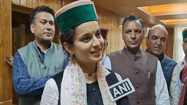 Kangana Ranaut: ಕೈ ಹಿಂದಿಕ್ಕಿದ ಕಂಗನಾ ಮುಖದಲ್ಲಿ ಕಳೆ: 1294 ಮತಗಳ ಅಂತರದಿಂದ ಮುನ್ನಡೆ