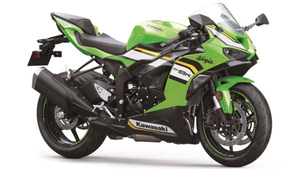  Kawasaki Ninja 300: ಭಾರತದಲ್ಲೇ ತಯಾರಾಗುತ್ತಿರುವ ಕವಾಸಕಿಯ ನಿಂಜಾ 300 ದರ, ವಿಶೇಷತೆ ತಿಳಿಯಿರಿ