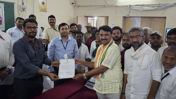 Raichur Lok Sabha Election 2024 Results: ಮೊದಲ ಪ್ರಯತ್ನದಲ್ಲೇ ಲೋಕಸಭಾ ಸದಸ್ಯರಾದ ನಿವೃತ್ತ ಐಎಎಸ್‌ ಅಧಿಕಾರಿ..