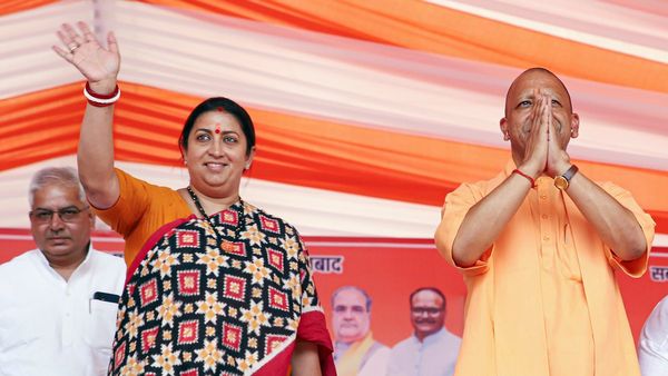 Amethi Election Results 2024: ಅಮೇಥಿಯಲ್ಲಿ ಸ್ಮೃತಿ ಇರಾನಿಗೆ ಹಿನ್ನಡೆ, ಕ್ಷೇತ್ರ ವಾಪಸ್ ಪಡೆಯುತ್ತಾ ಕಾಂಗ್ರೆಸ್..?