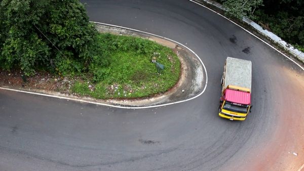 ಆಗುಂಬೆಯಲ್ಲಿ ಭಾರಿ ವಾಹನ ಸಂಚಾರ ನಿಷೇಧ, ಪರ್ಯಾಯ ಮಾರ್ಗಗಳು