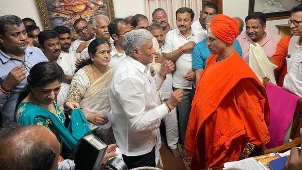 V Somanna: ವಲಸೆ ಬಂದು ಕಲ್ಪತರು ನಾಡಿನಲ್ಲಿ ಗೂಡು ಕಟ್ಟಿಕೊಂಡ ವಿ. ಸೋಮಣ್ಣ